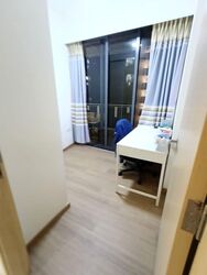The Luxurie (D19), Condominium #557955801